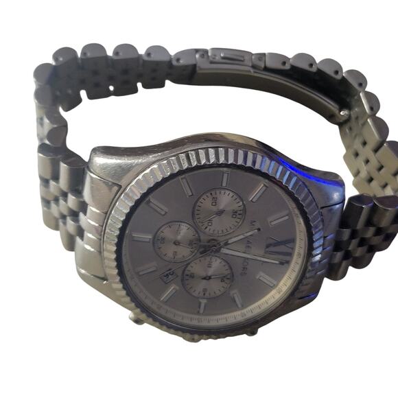 Michael Kors Men Lexington Watch Model MK-8405 Original Band New Battery Classic - Picture 8 of 9